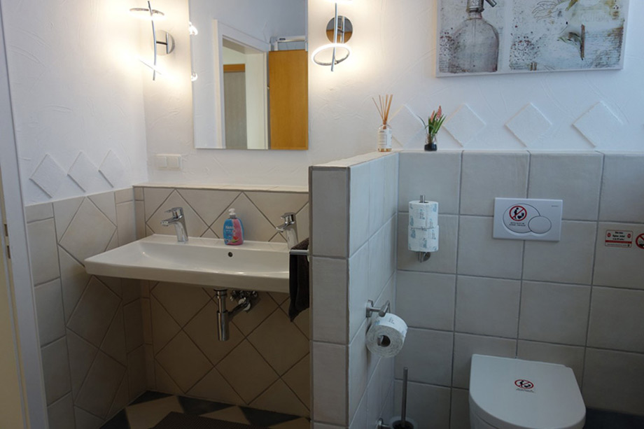 FeWo Solling 1 in Uslar - Badezimmer mit Dusche